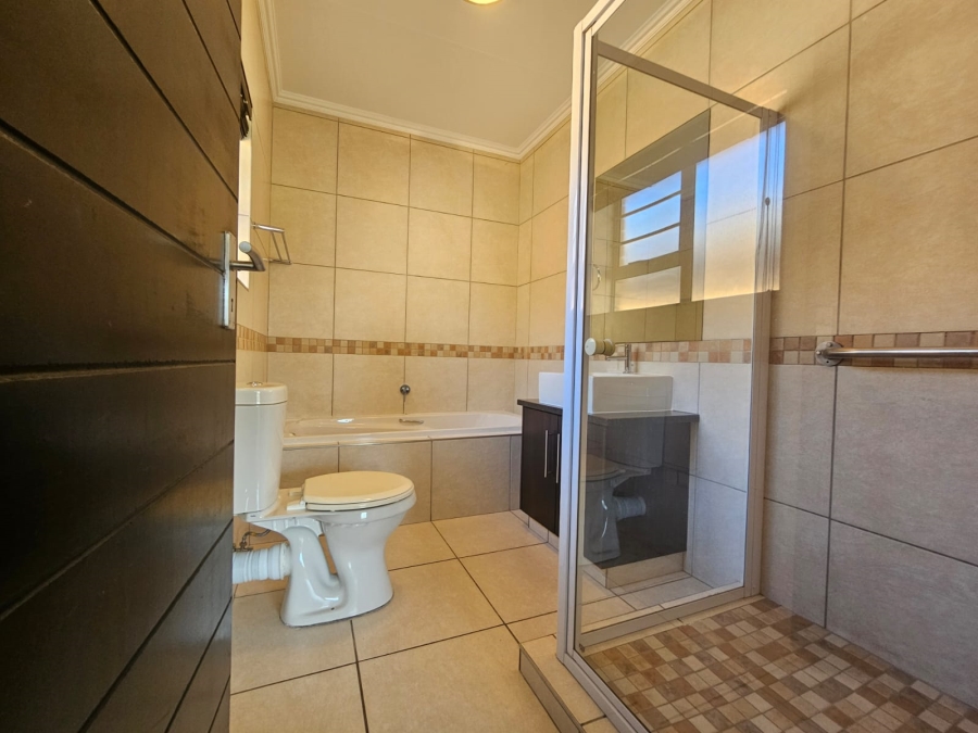 3 Bedroom Property for Sale in Dormehls Drift Western Cape